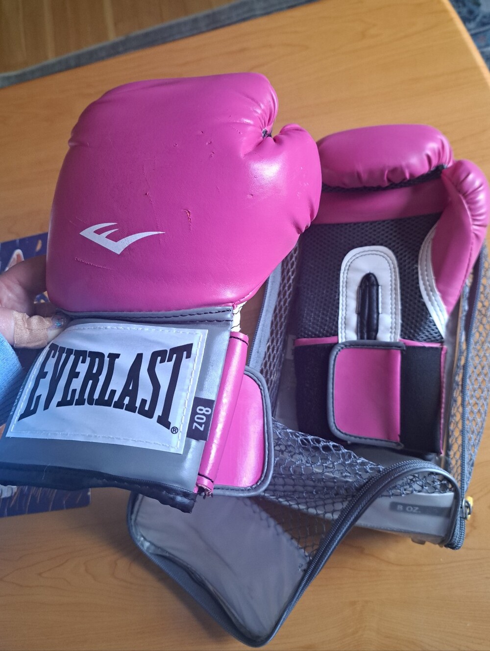 Everlast Women’s Pro Style Training Gloves in Pink